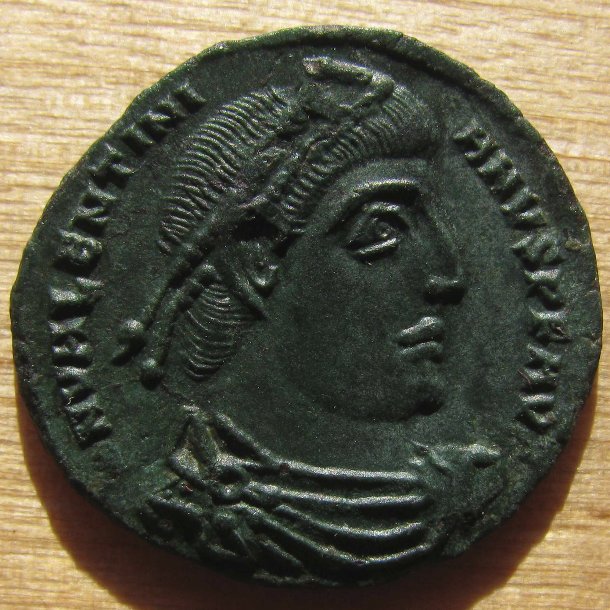An-Uncommon-Example-Of-A-Common-Fourth-Century-Ad-Roman-Bronze-Coin